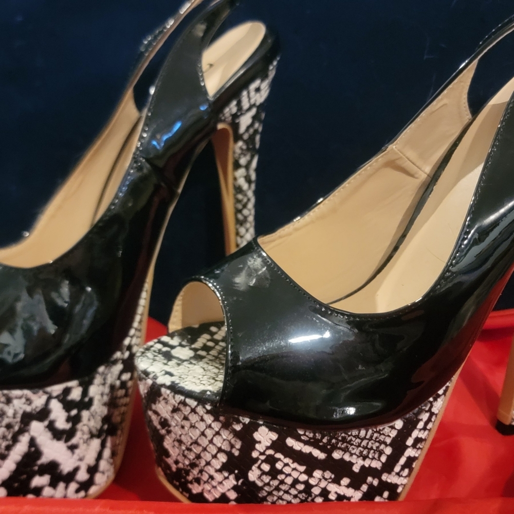 Chic Black Patent Leather Peep-Toe Heels